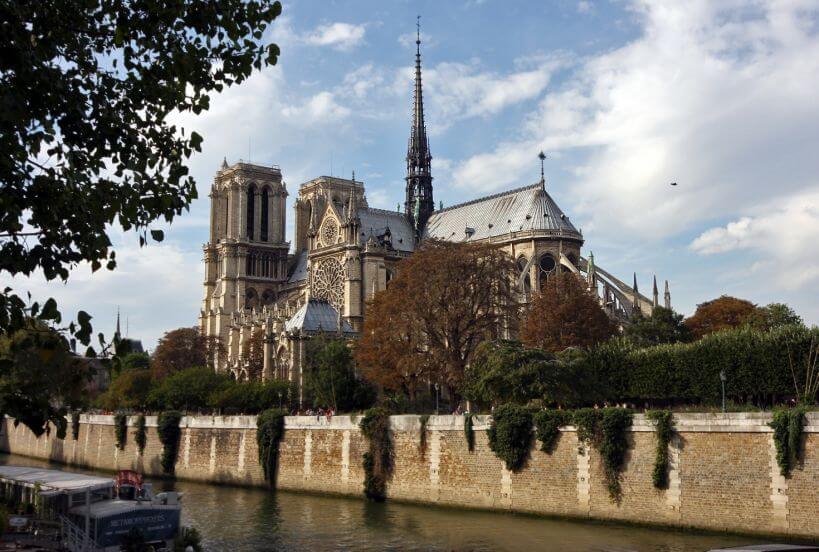 Paryż pociągiem Eurostar - Katedra Notre Dame Pociągiem do Paryża - Katedra Notre Dame