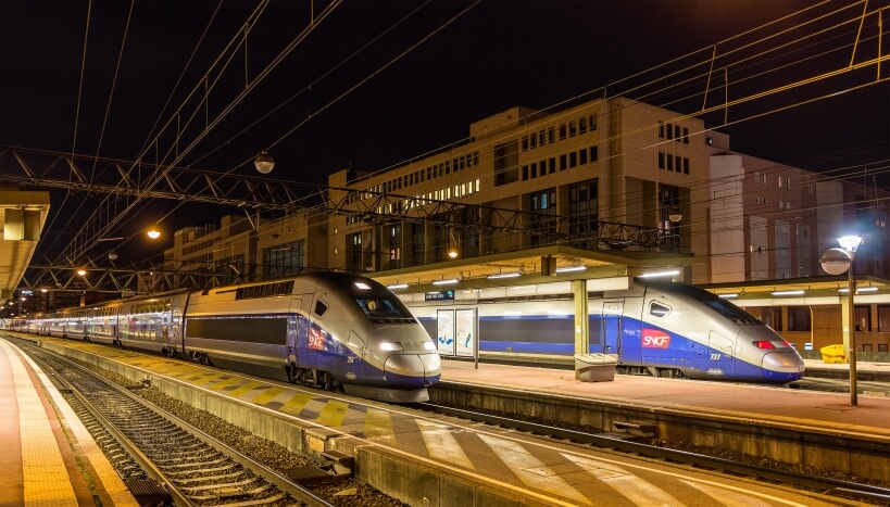 TGV - francuska kolej dużych prędkości Połączenia kolejowe we Francji