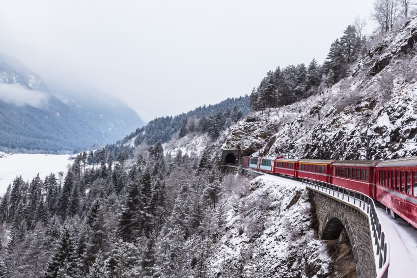 Glacier Expresss - the Swiss railway system Glacier Express - visiting Switzerland by train